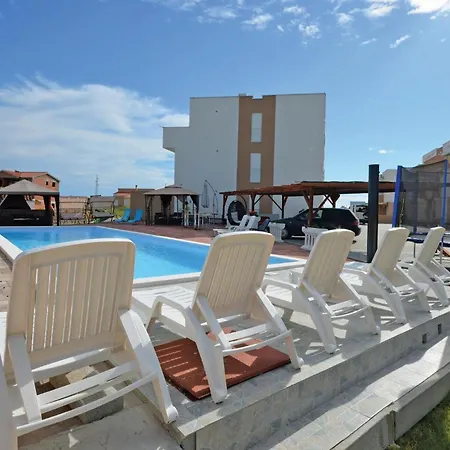 Apartment Gorgeous In With Swimming Pool Nin