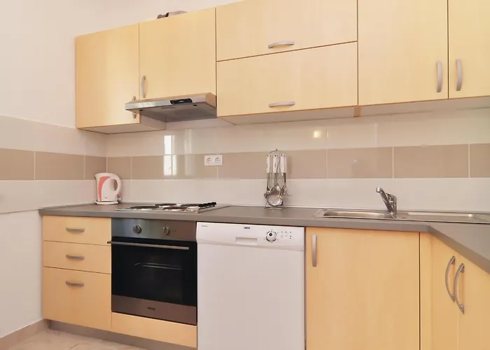 Apartment Gorgeous In With Swimming Pool *