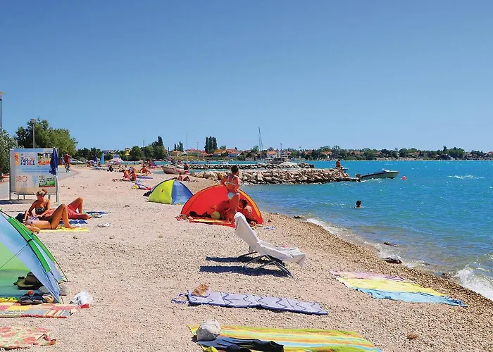 Apartment Gorgeous In With Swimming Pool *